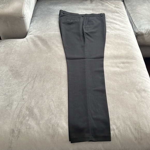 Perry Ellis Portfolio| Size 34W x 32L | 100% Polyester | Dress pants| Never Worn - Picture 4 of 13